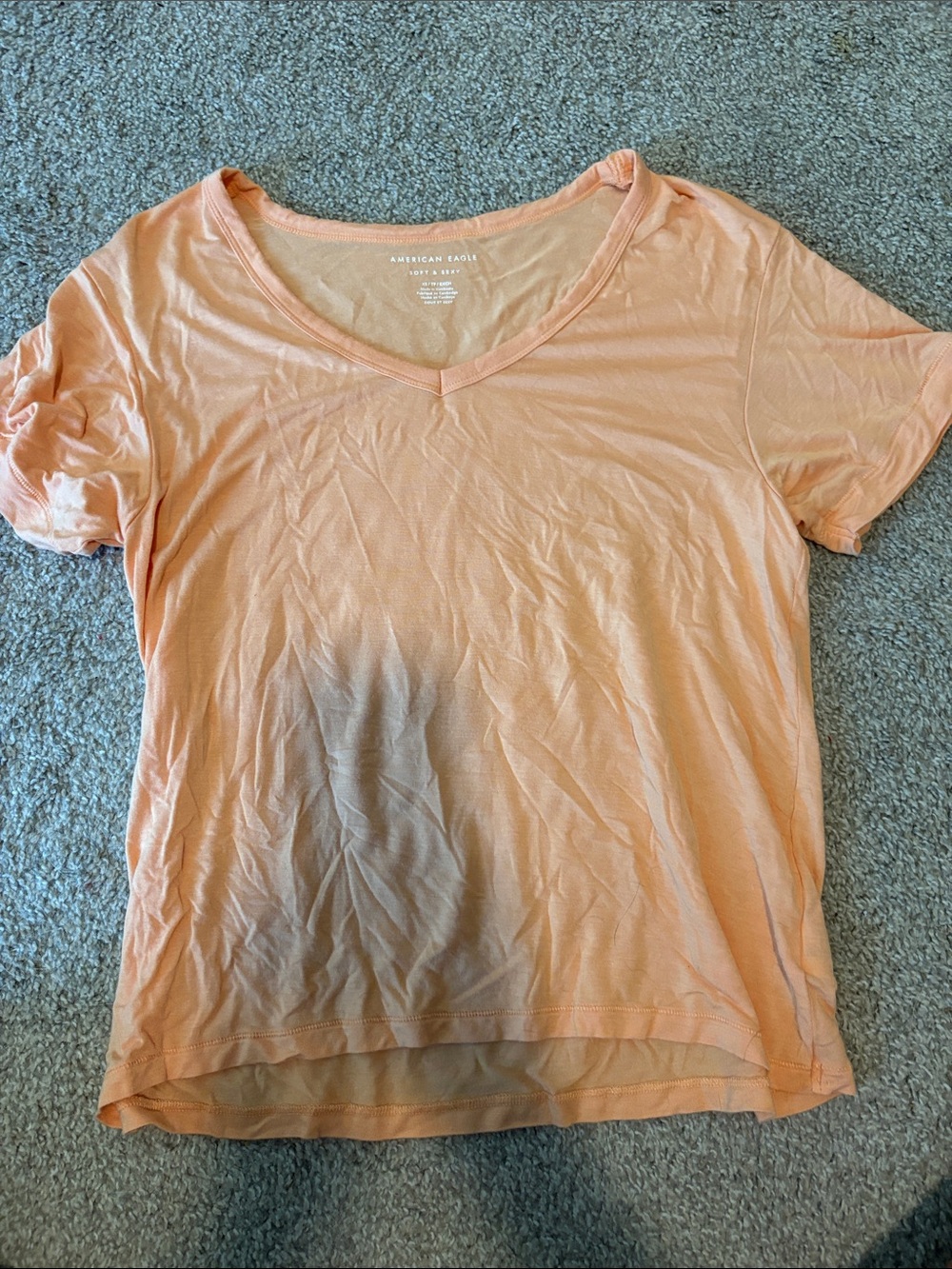 American Eagle Outfitters Peach V-Neck Short Sleeve Tee